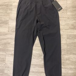Pace Breaker Joggers 