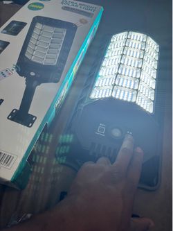 2000W Ultra Bright Solar Charging Led Floodlight