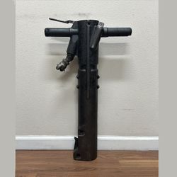 ATLAS COPCO TEX P90 Pneumatic Paving Breaker/Jackhammer, 1 1/4 x 6in.