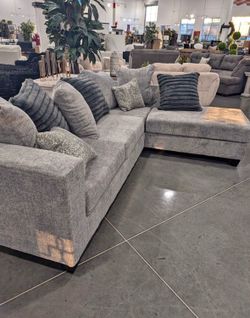 NEW IN BOX Beautiful Comfortable Grey Fabric Sectional FINANCE available $54 down
