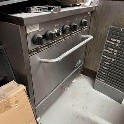 RESTAURANT EQUIPMENT 