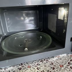 Microwave Vissani – works perfect”