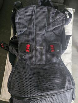 BabyBjorn Baby Carrier One