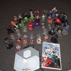 Infinity WII With Figures And Portal