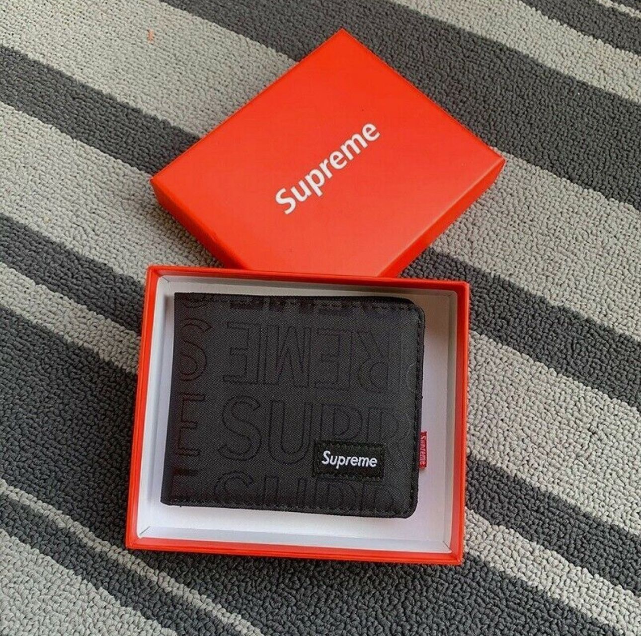 Supreme Designer Men Wallet
