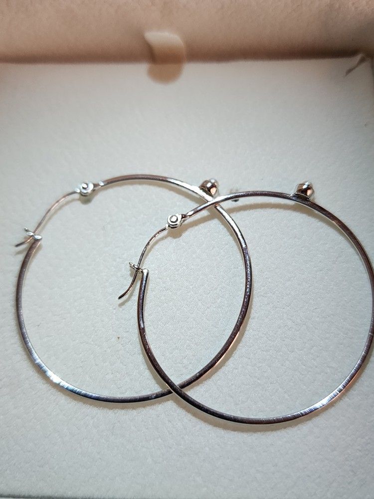 Marlyn Schiff Hoop Earrings