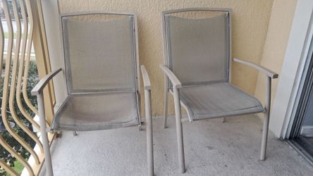 2 patio chairs