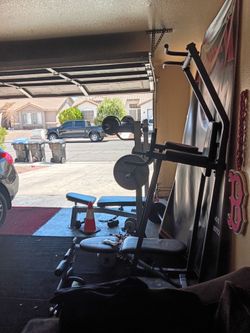 Pull up and dip bar