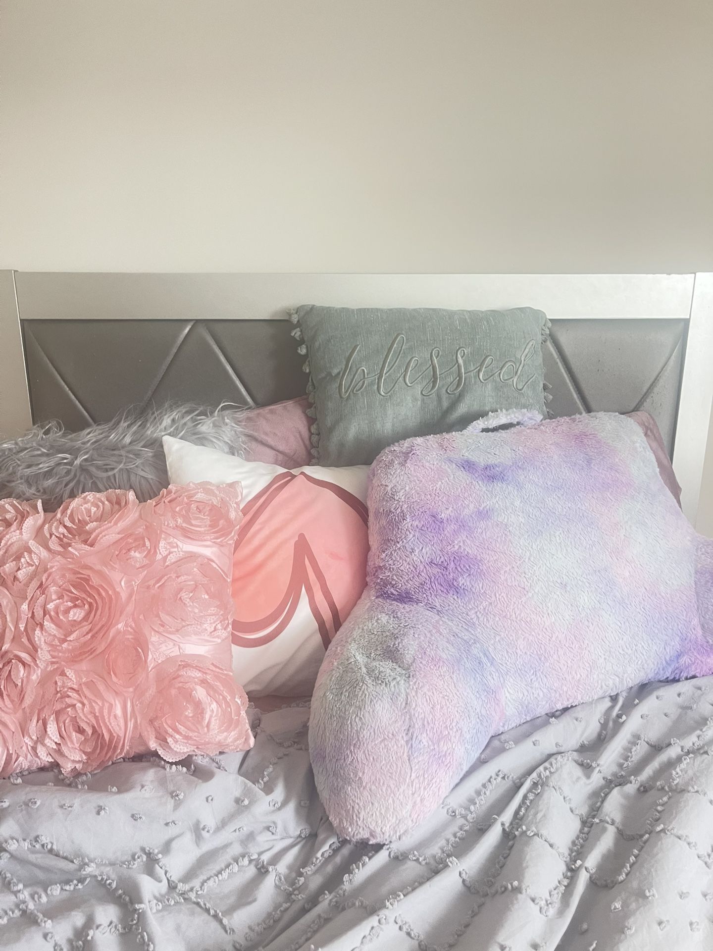 $100 Full Size Bedroom Set - Concord