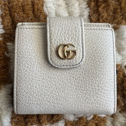 Gucci Double G Wallet 