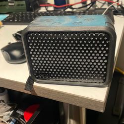   Ihome Bluethooth Speaker 