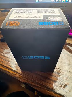 BOSS DS-1 DISTORTION GUITAR PEDAL