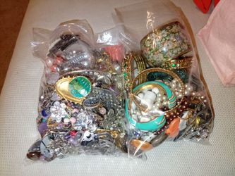 Jewelry bundle