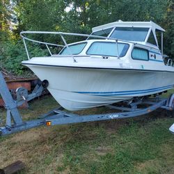 PENDING-Glasply 19.5 Cuddy Cabin Boat, Motor & King Trailer