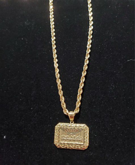 10k Gold Chain With Pendent