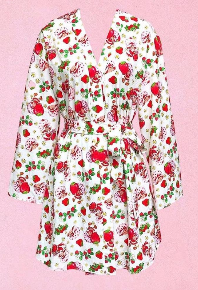 Strawberry Shortcake Robe