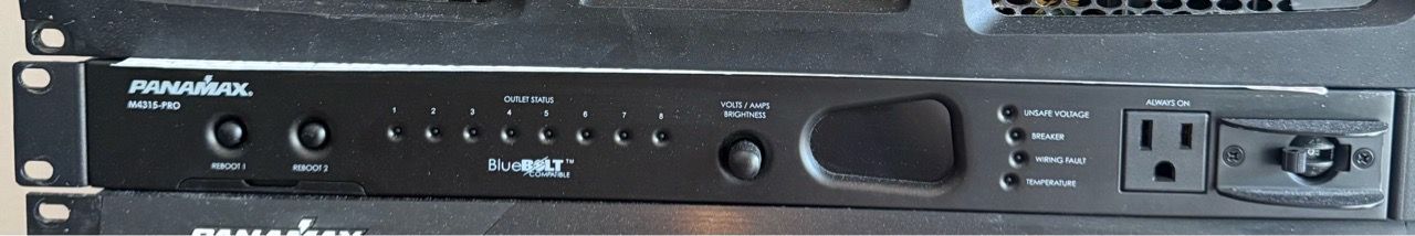 Panamax M4315-PRO Power Conditioner – Lightly Used