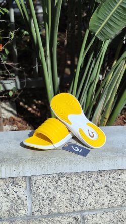 OLUKAI Komo Slides