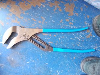 Channel lock 20" Straight Jaw Pliers 