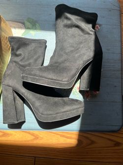 Steve Madden black boots