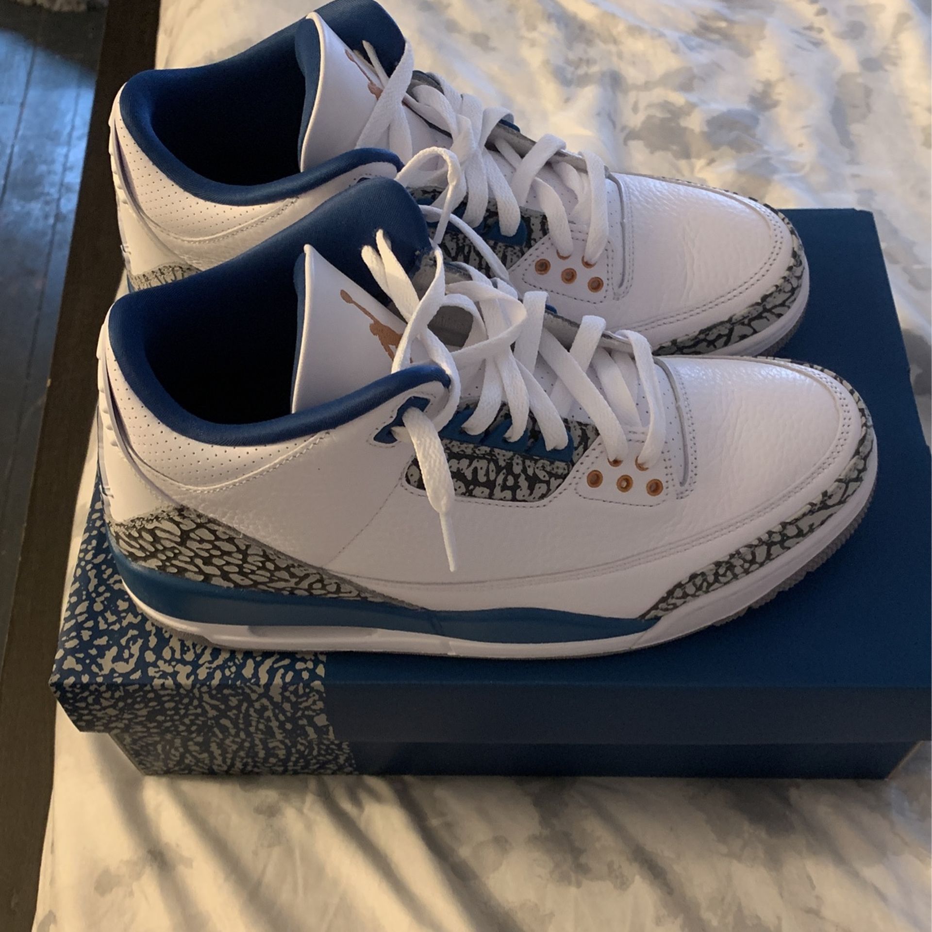 Air Jordan 3 Retro Wizard