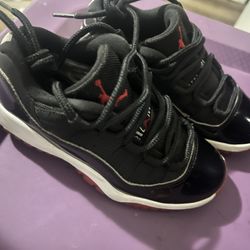 Retro Low Bred 11’s 