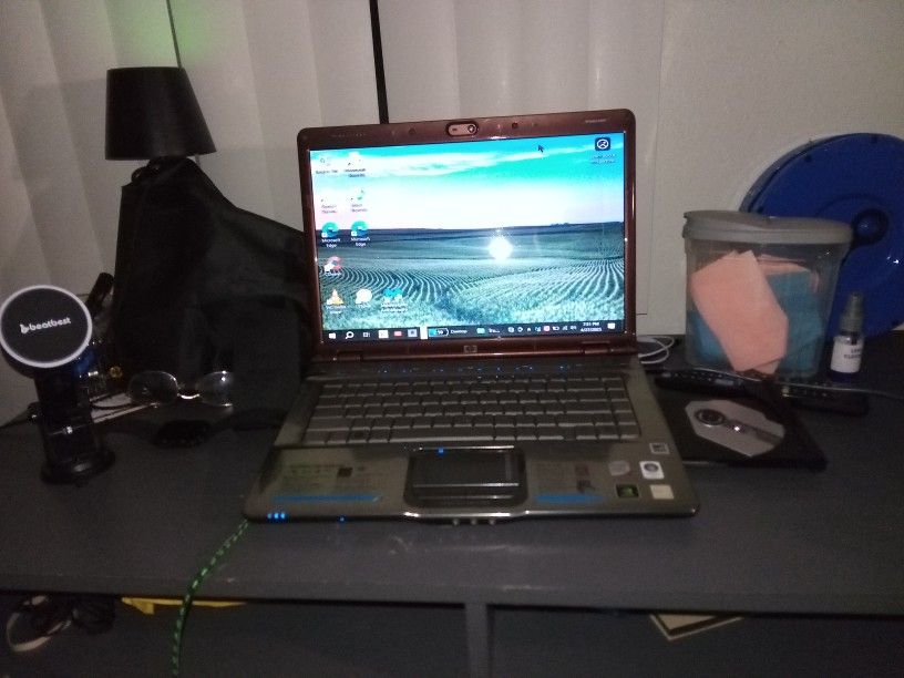 HP Pavilion Dv67000 Laptop