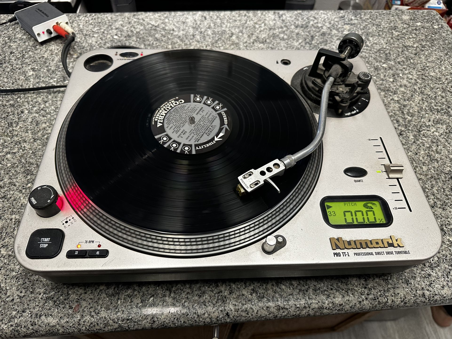 Numark PRO TT-1 Professional Direct Drive Turntable