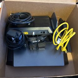 Net gear Nighthawk Router/ Modem 