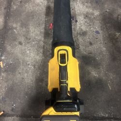 Dewalt Blower Dcbl722 And Default Battery flex volt no charger