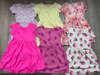 Girls clothing size 6-8 (165 pieces)