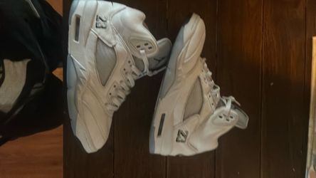 White cement 4s and metallic 5s