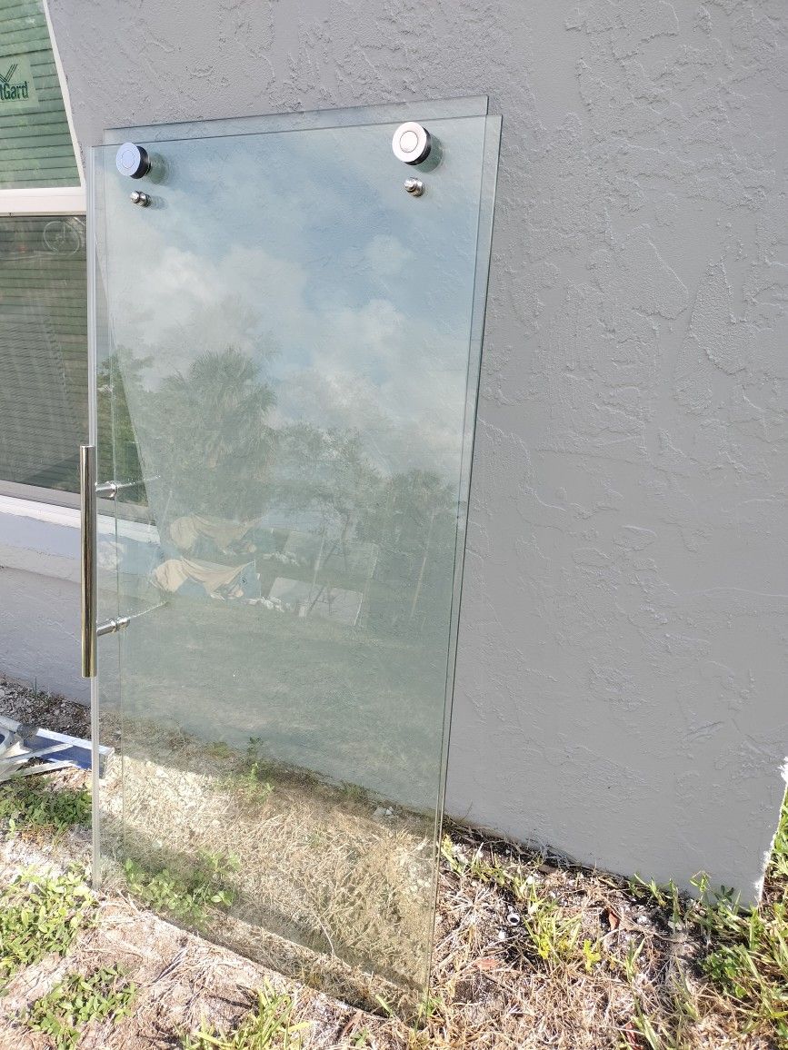 Bathtub Shower Door ( Riviera Beach)