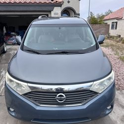 Nissan Quest Van Le 