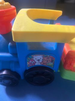 Little people Train transporter