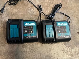 Makita DC18SD Battery Chargers – Lot of 2