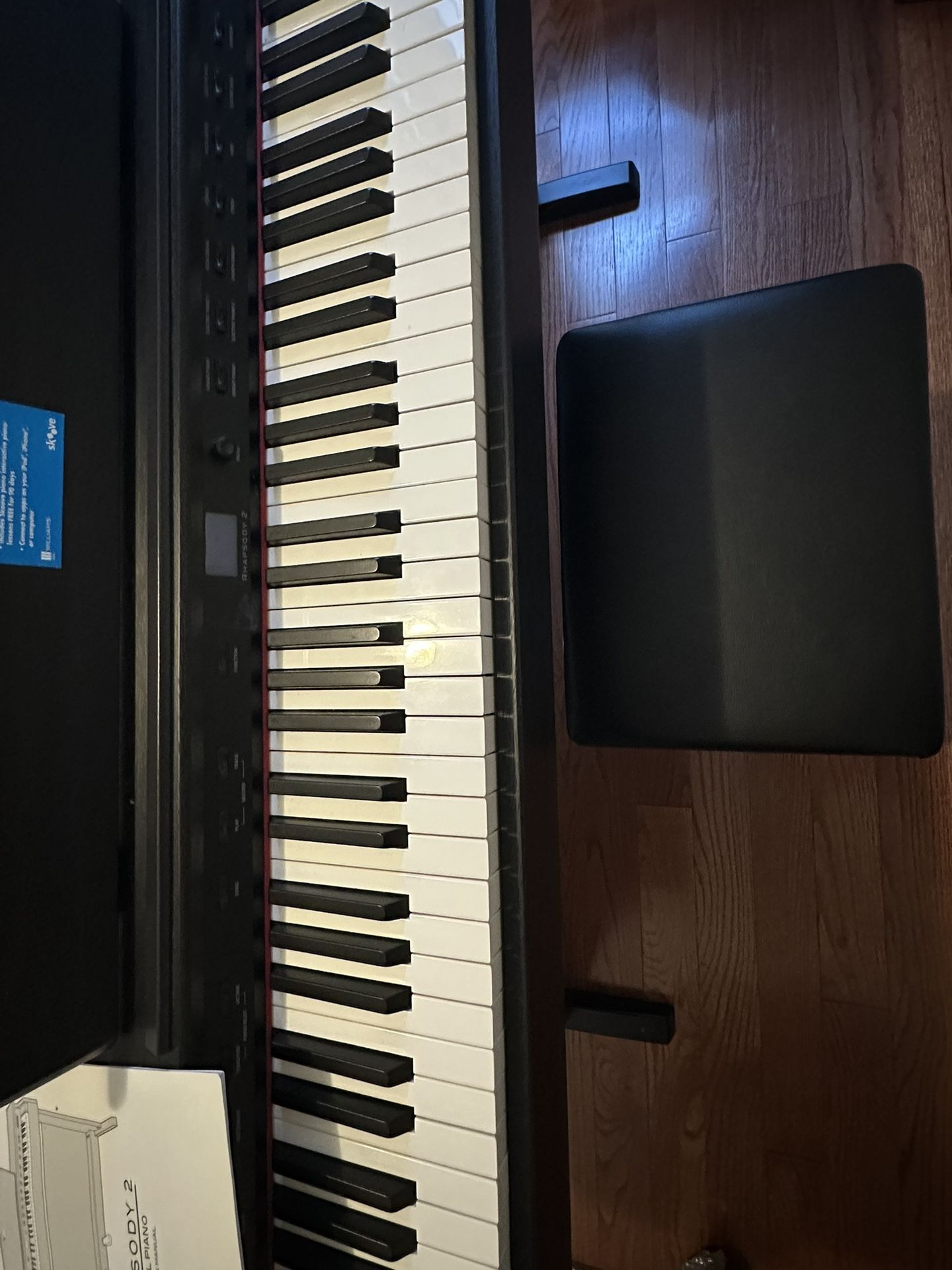 Williams piano With Stand 
