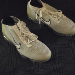 NIKE AIR VAPORMAX -  SZ13