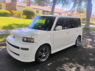 2005 Toyota Scion xB
