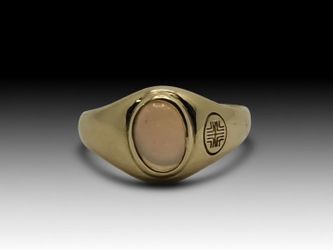 Opal Signet 14k Yellow Gold Ring (3.3 dwt)
