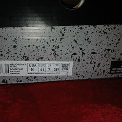 Air Jordan 5 Retro Black Metallic Shoes Size 8