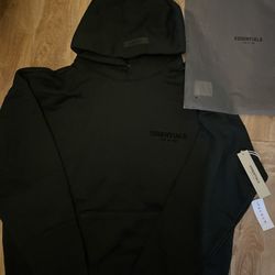 Essentials Stretch Lim Hoodie