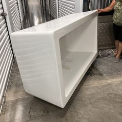 Luxury Bathtub 36x66 250 Obo. Brand New 