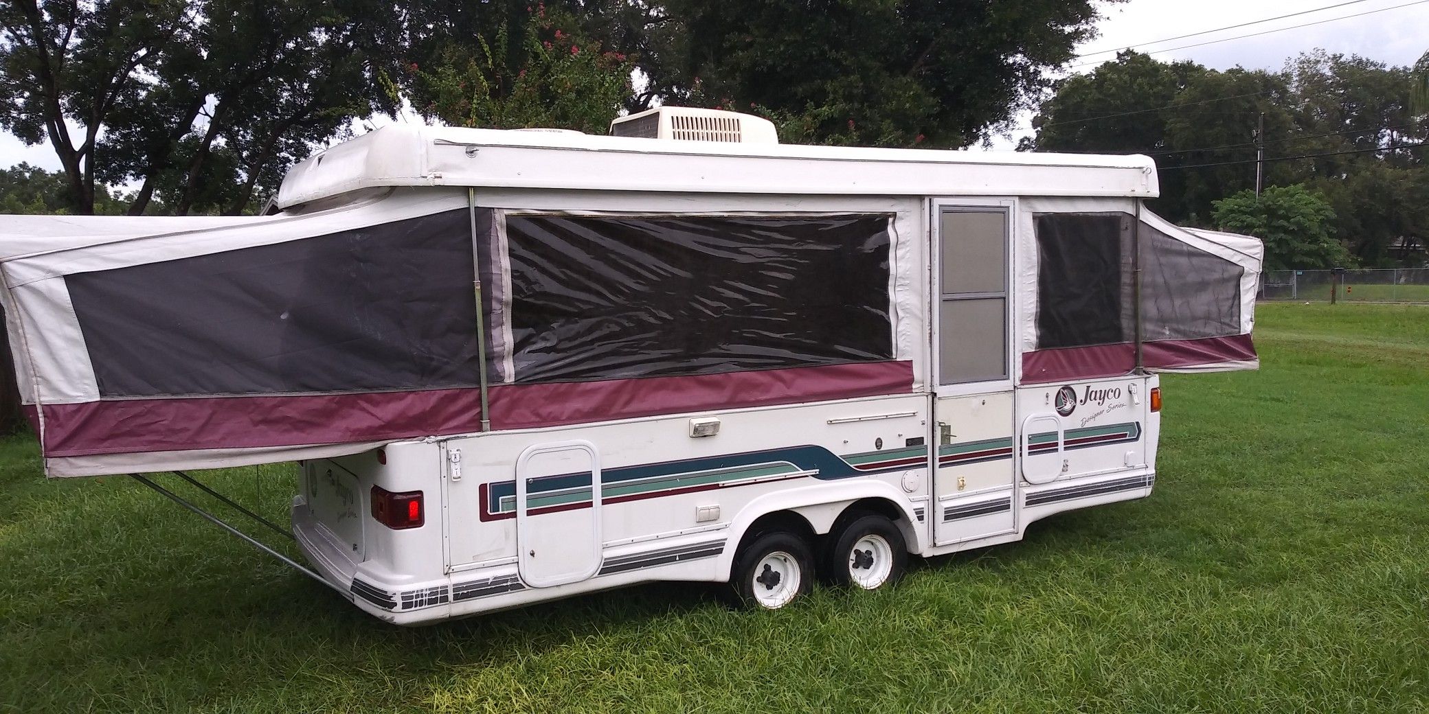 Rv 18 ft jayco designer series Edition pop up