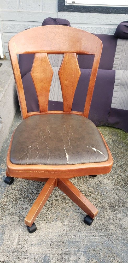Swivel Chair