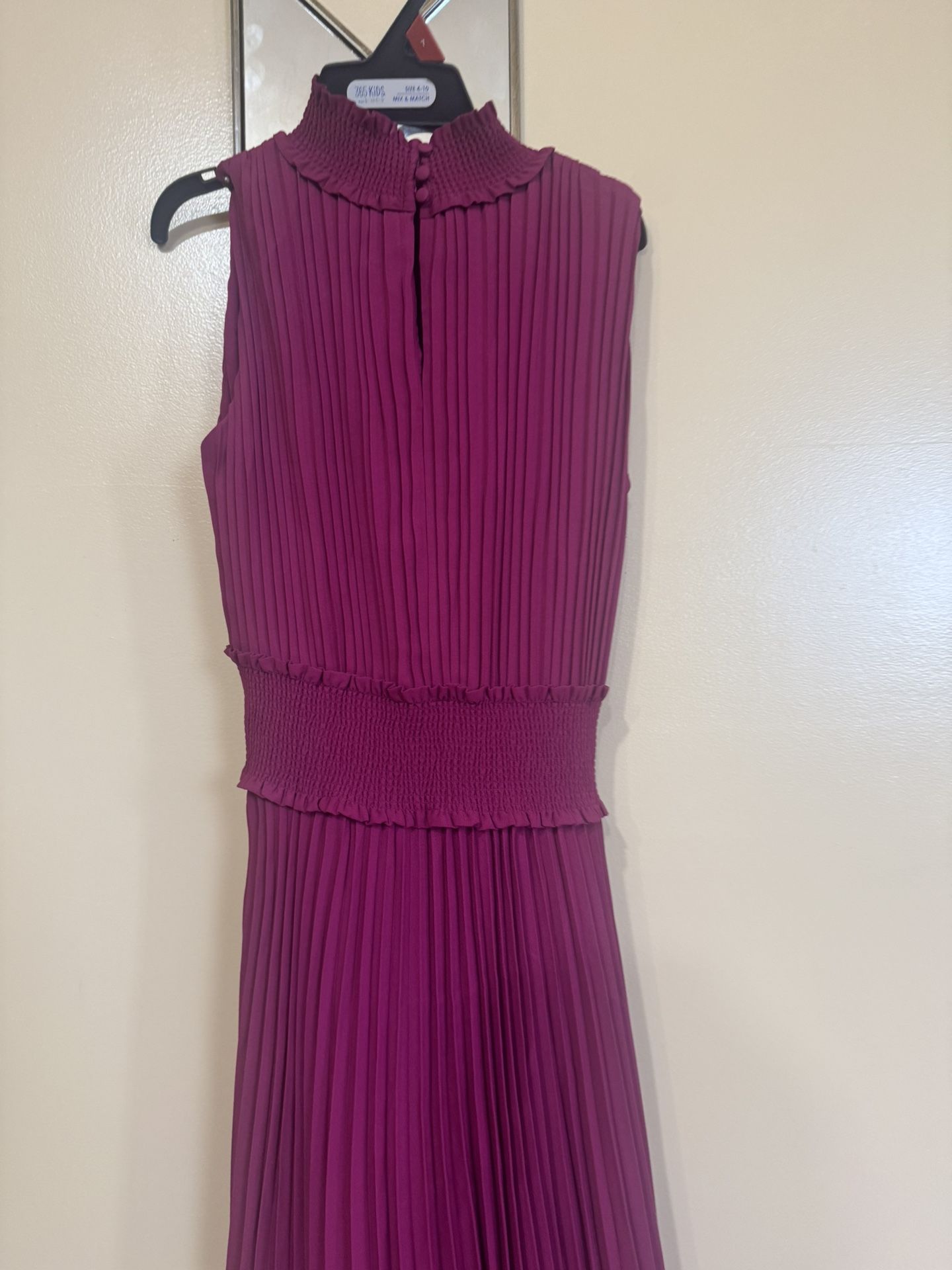 Fancy Dress And Nice Color