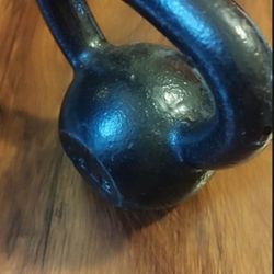 Kettlebell/ Lifting Weights/ Muscle/ Sport 