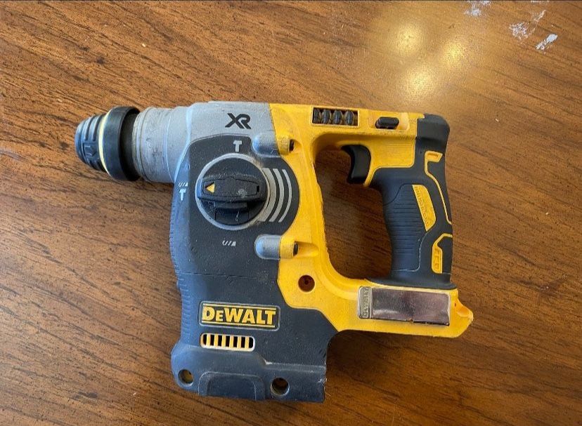 Dewalt 20v Roto Hammer