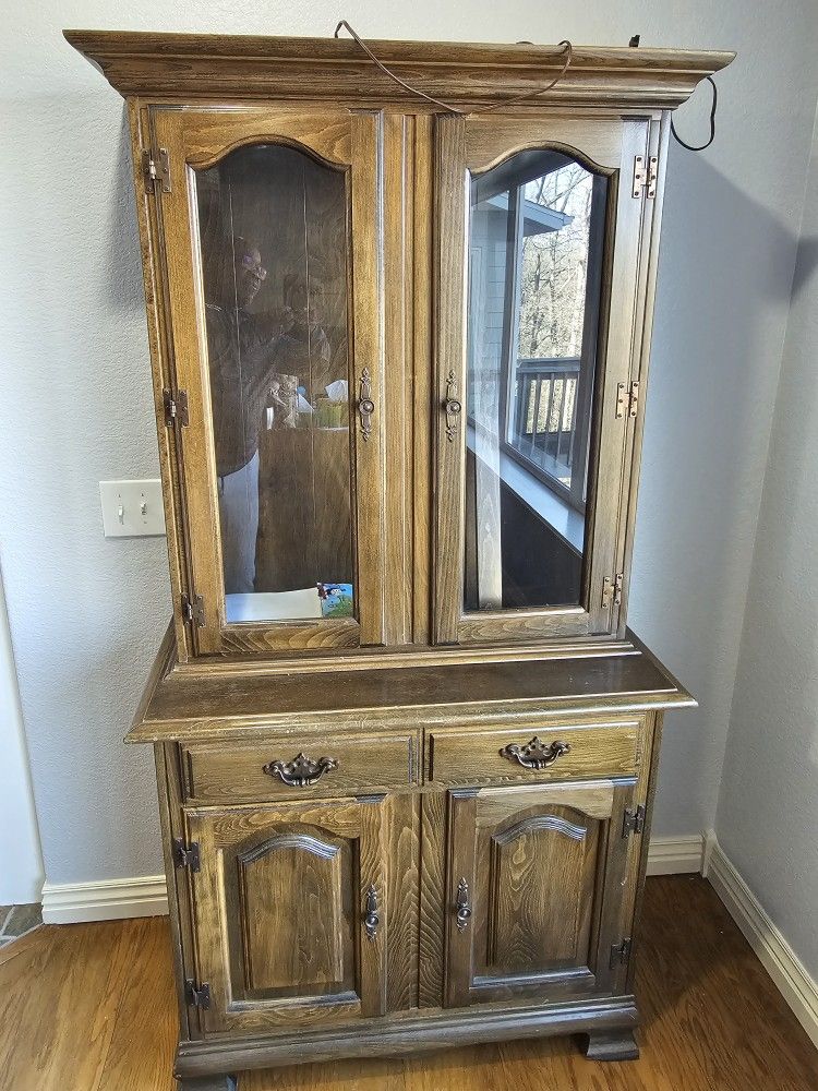 Solid Wood Lighted Hutch