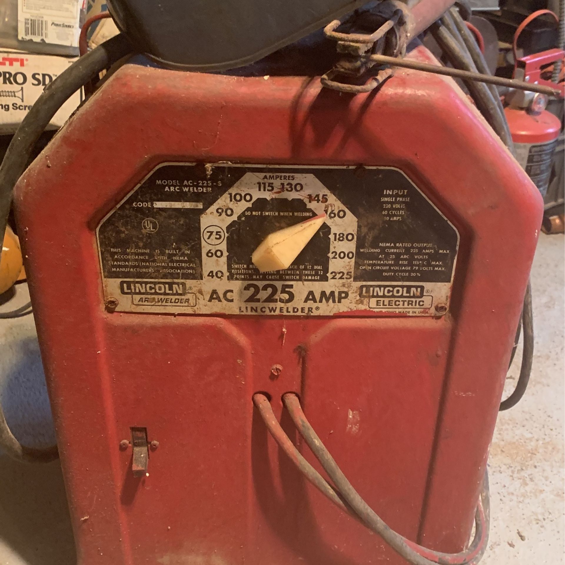 Welder Lincoln Arc 225 Amp With Cables